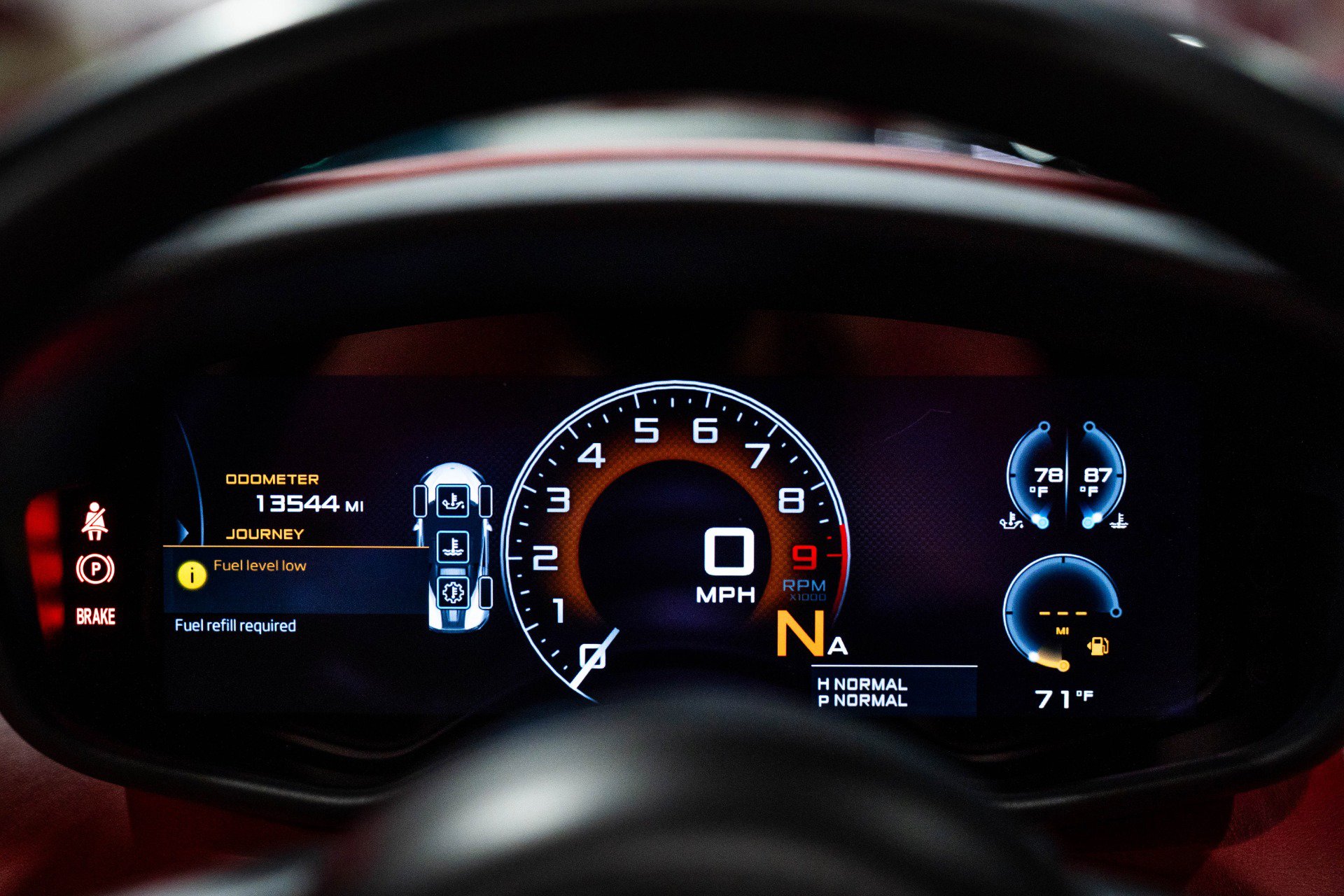 Used 2018 McLaren 570S Spider image 50