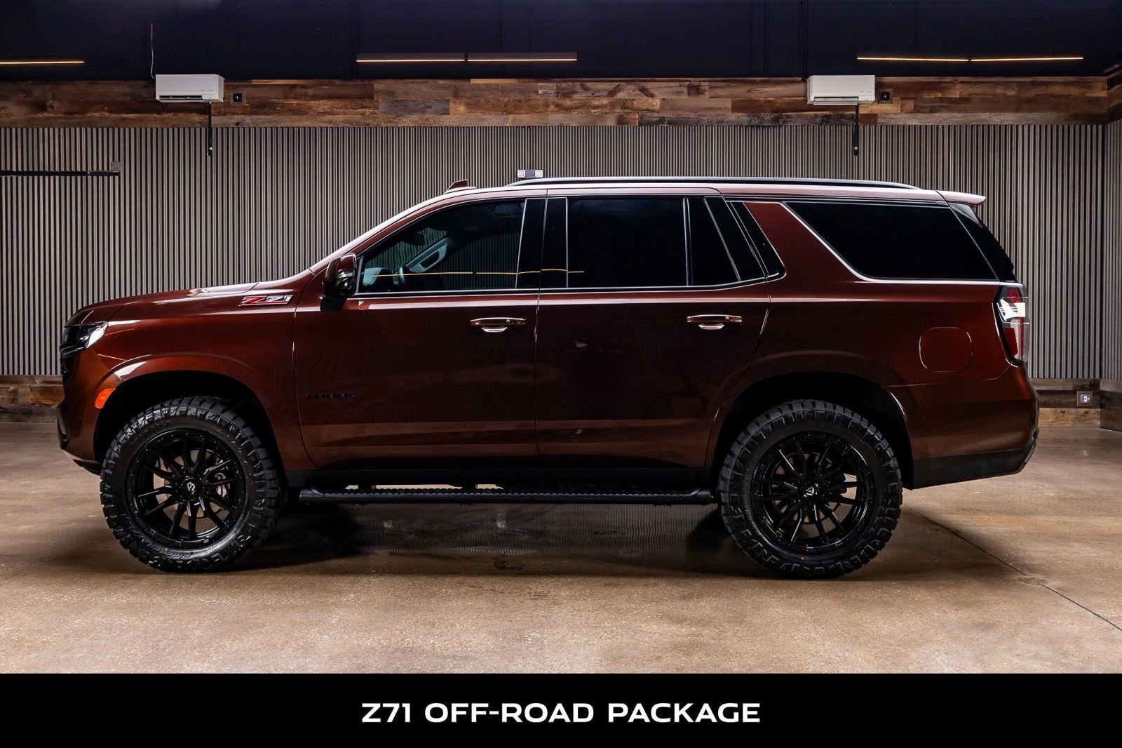 Used 2023 Chevrolet Tahoe Z71 w/ Z71 Off-Road Package AWD/4WD image 6