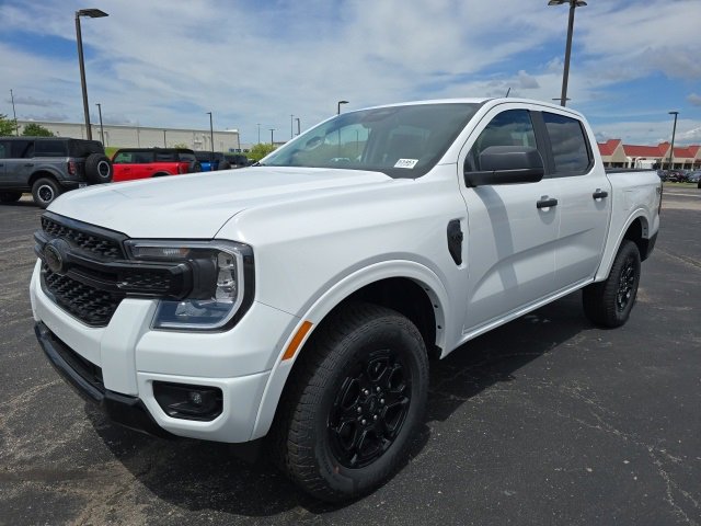 New 2025 Ford Ranger XLT w/ Equipment Group 301A High image 1