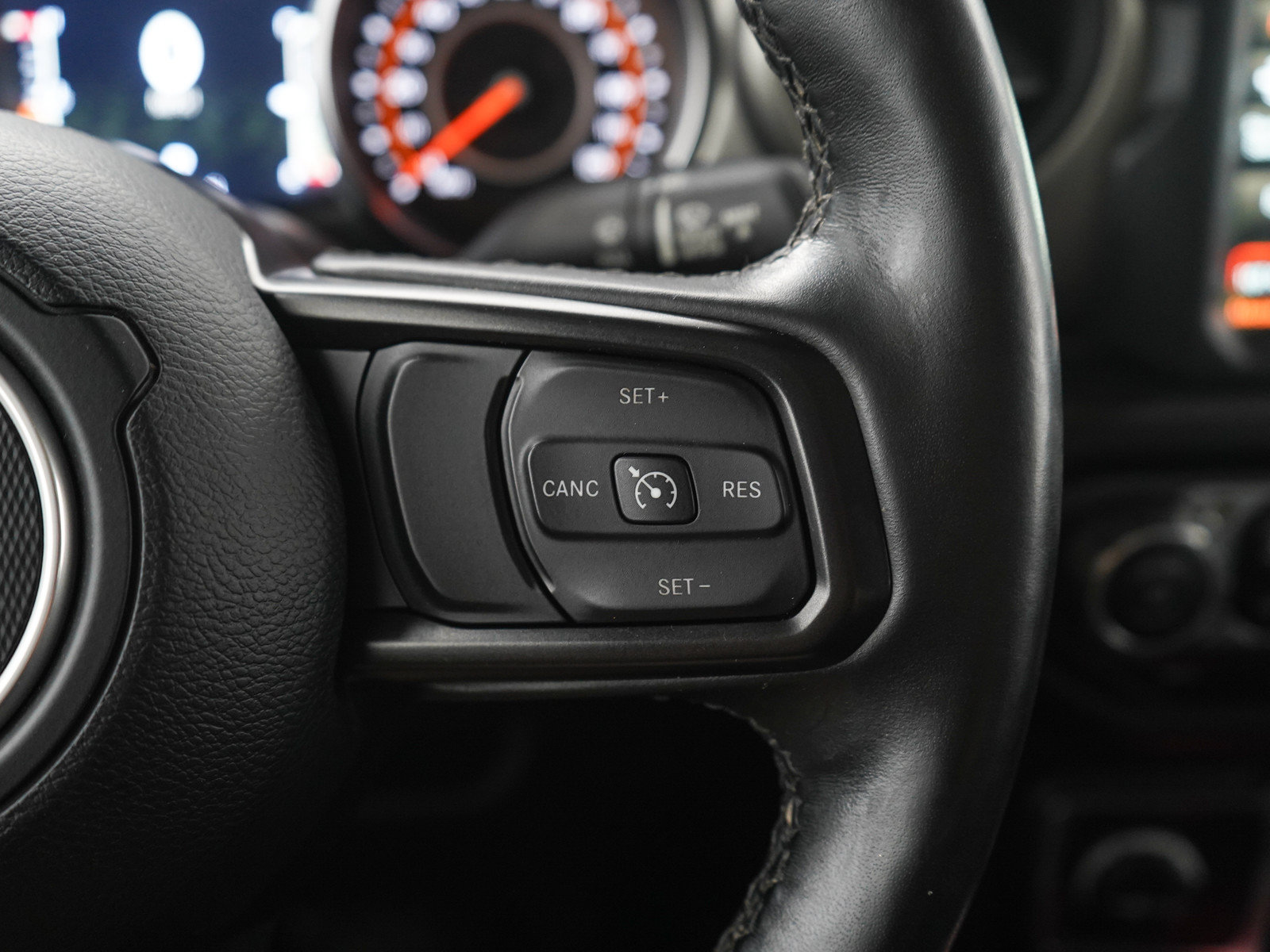 Used 2021 Jeep Gladiator Sport AWD/4WD image 24