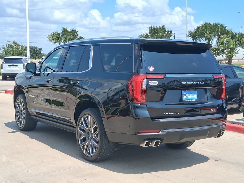 Used 2026 GMC Yukon Denali Ultimate AWD/4WD image 4