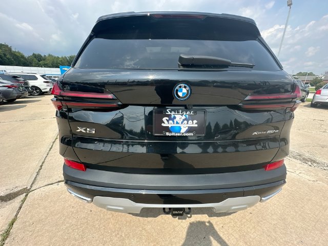Used 2024 BMW X5 xDrive50e w/ Executive Package AWD/4WD image 36