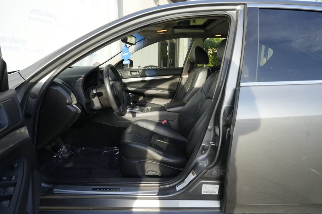 Used 2015 INFINITI Q40 AWD w/ Navigation Package image 15