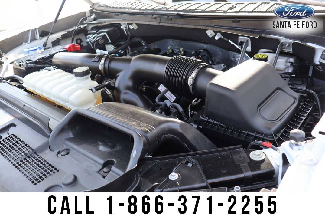 Used 2025 Ford Expedition Active RWD image 31