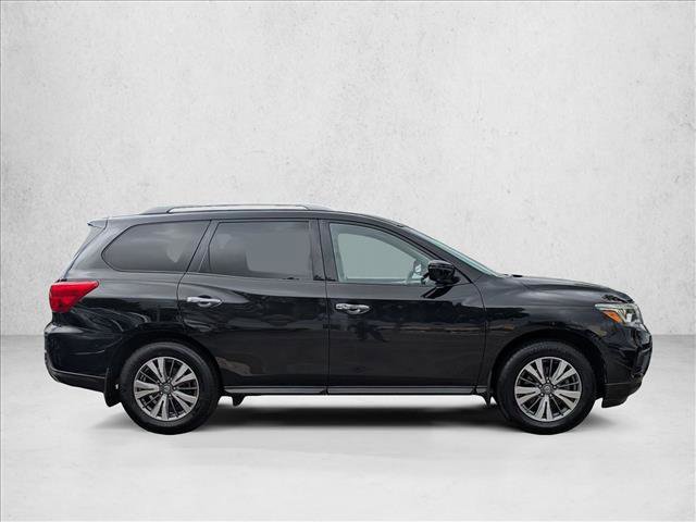 Used 2020 Nissan Pathfinder SL FWD image 4