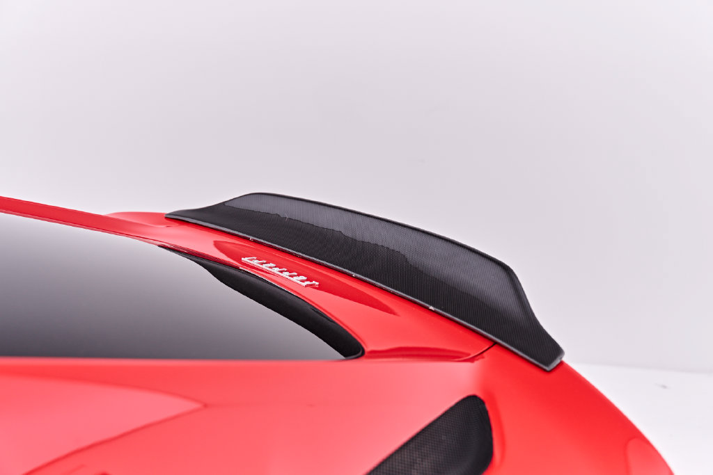 Used 2016 Ferrari F12 Berlinetta RWD image 37