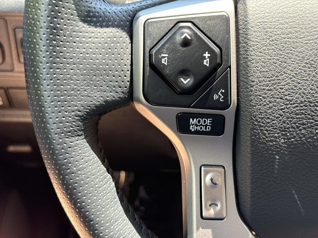 Used 2024 Toyota 4Runner SR5 Premium w/ Moonroof Package AWD/4WD image 38
