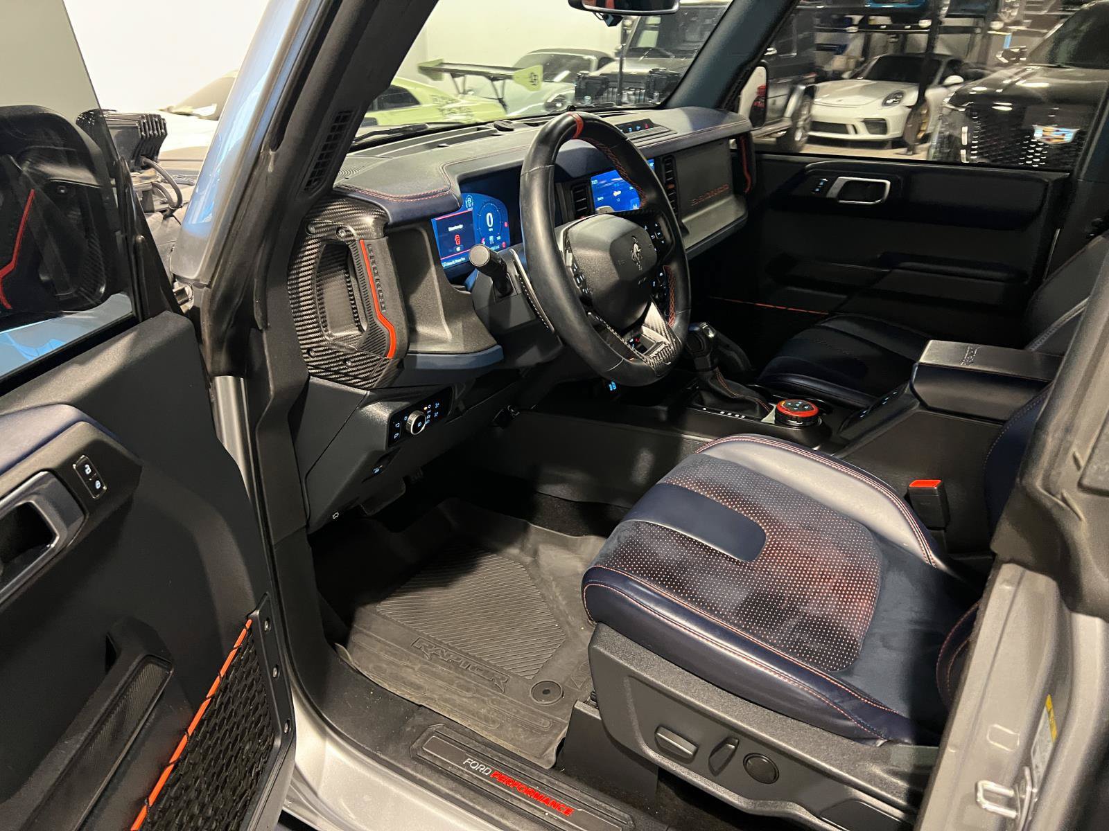 Used 2024 Ford Bronco Raptor w/ Interior Carbon Fiber Pack 6 AWD/4WD image 10