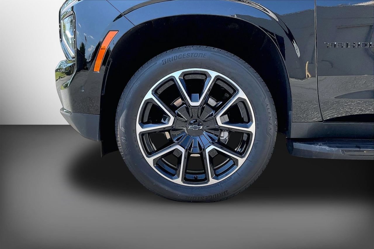 Used 2025 Chevrolet Tahoe RST w/ Comfort Package AWD/4WD image 35