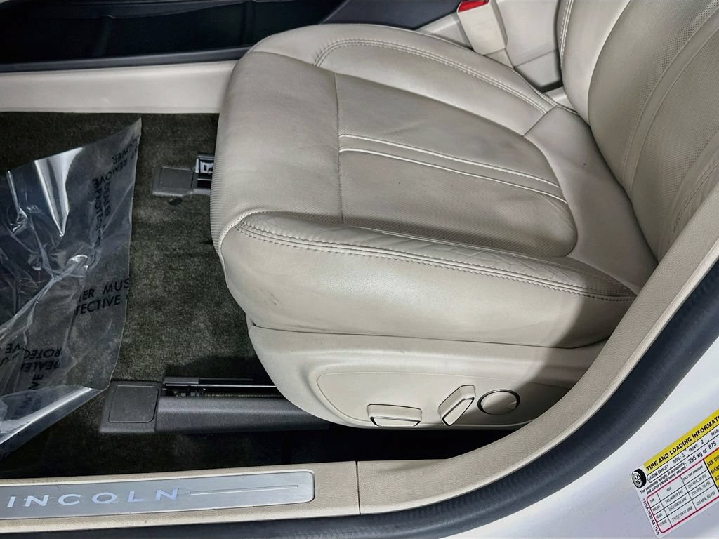 Used 2016 Lincoln MKZ AWD w/ Equipment Group 300A Reserve image 26