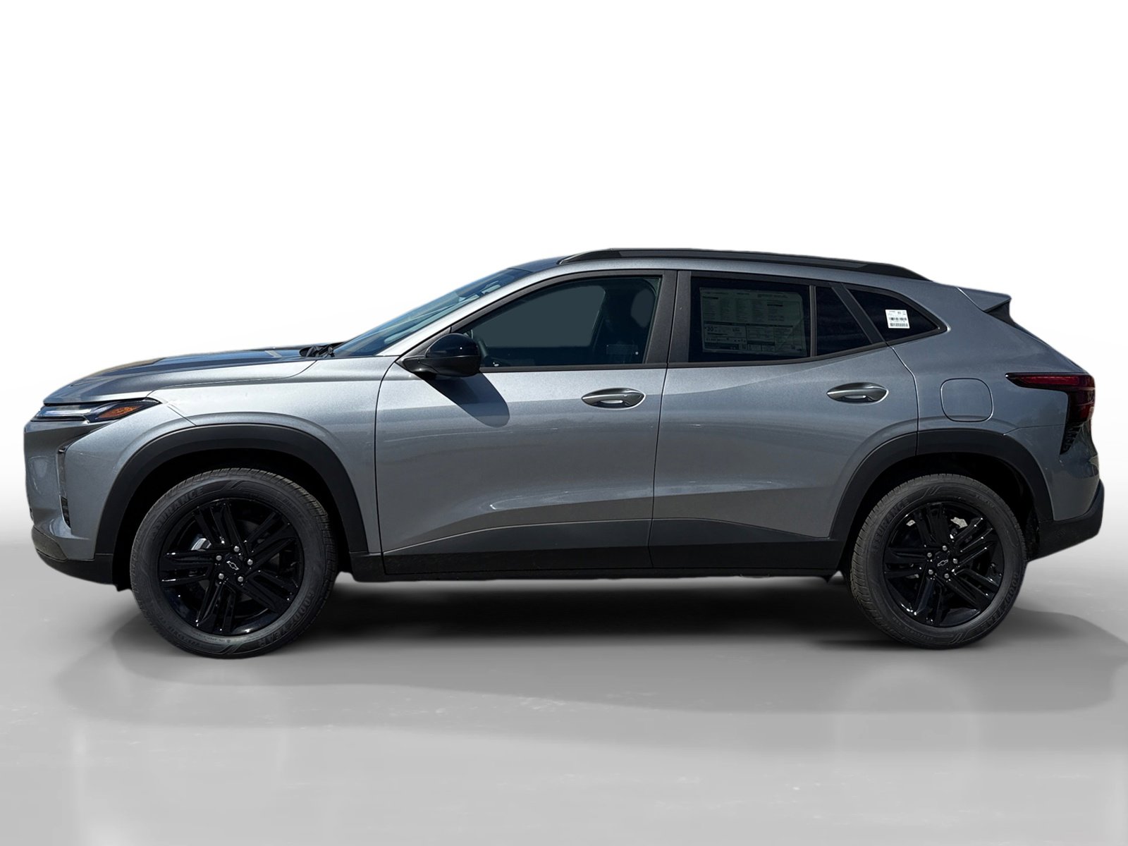New 2026 Chevrolet Trax ACTIV FWD image 2