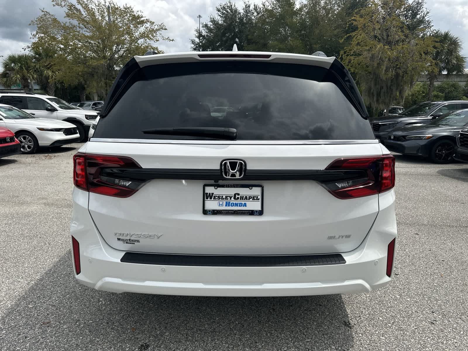 New 2027 Honda Odyssey Elite image 5