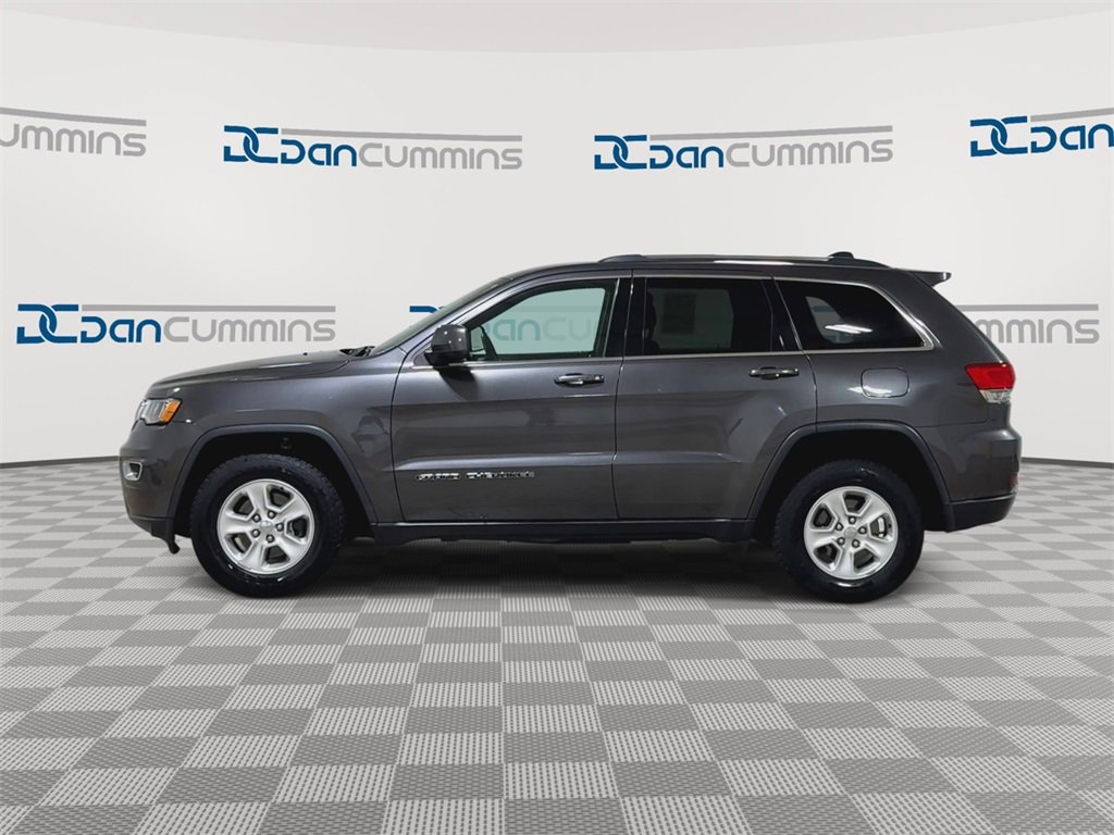 Used 2017 Jeep Grand Cherokee Laredo w/ Quick Order Package 23E image 5