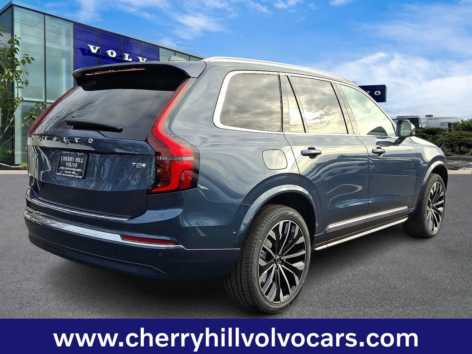 New 2026 Volvo XC90 T8 Ultra w/ Protection Package Premier image 5