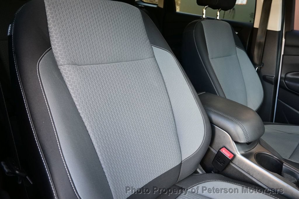 Used 2017 Ford C-MAX SE w/ Equipment Group 201A FWD image 43