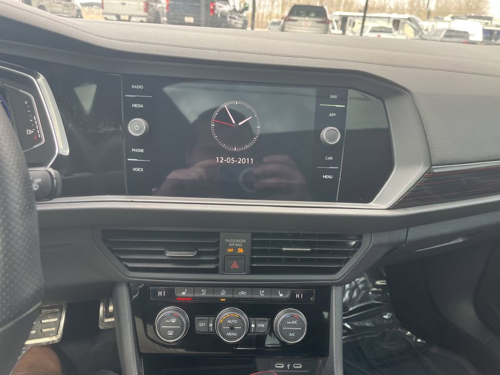 Used 2023 Volkswagen Jetta GLI Autobahn image 26