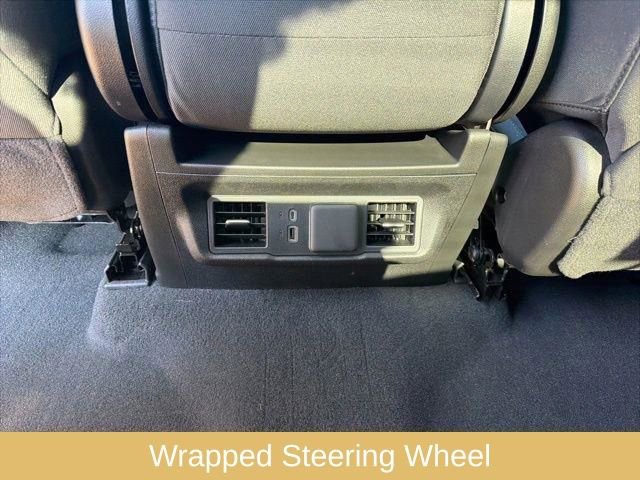 Used 2025 Chevrolet Silverado 1500 LT image 25