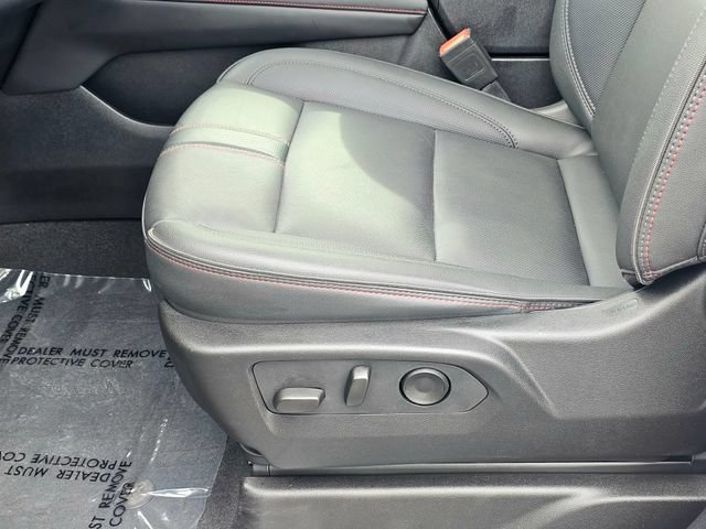 Used 2025 Chevrolet Suburban RST w/ RST Capability Package AWD/4WD image 20