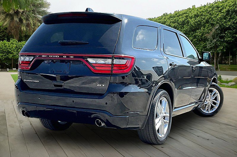 Used 2023 Dodge Durango GT image 4