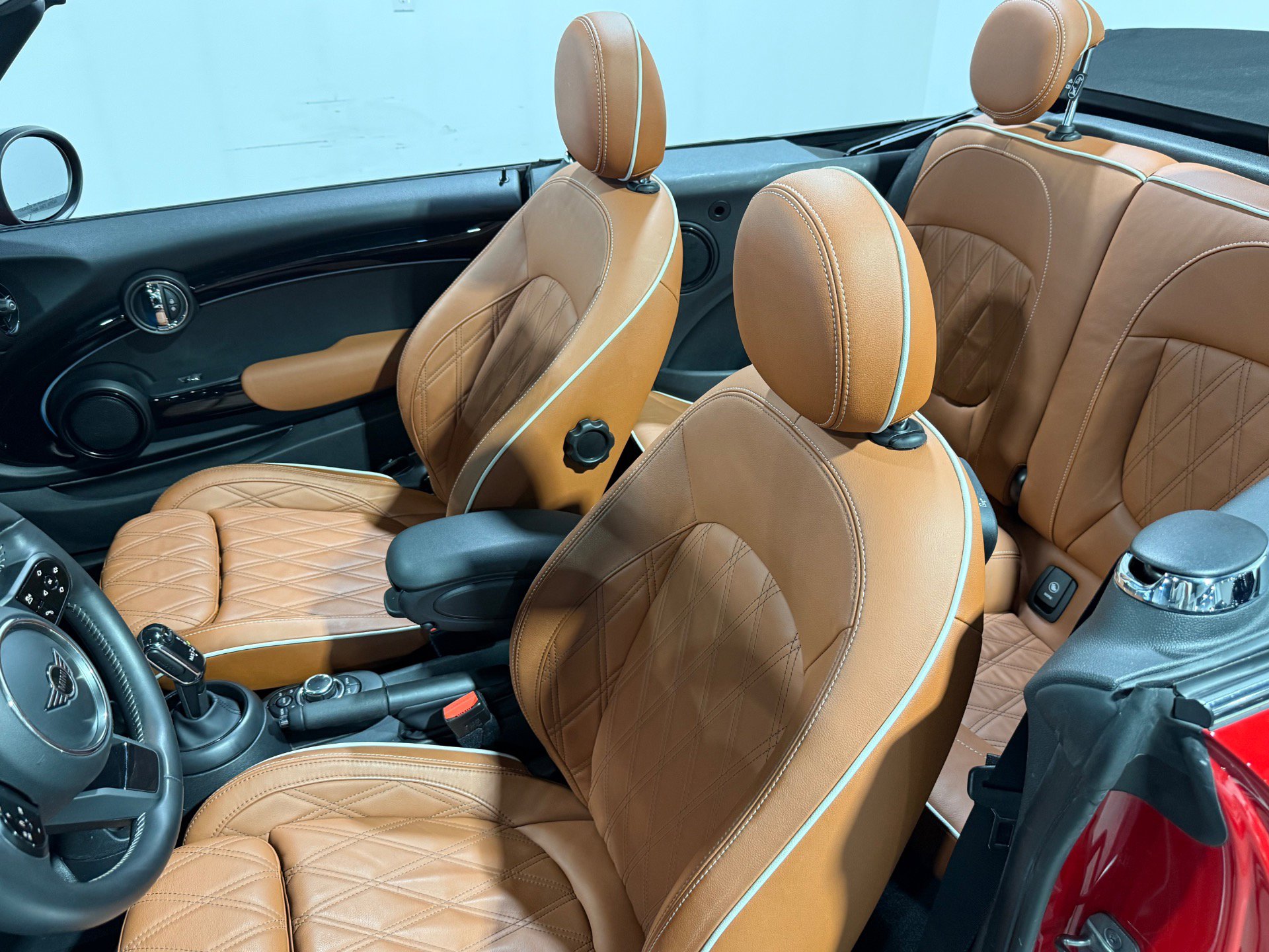 Used 2023 MINI Cooper S w/ Signature Upholstery Package image 35