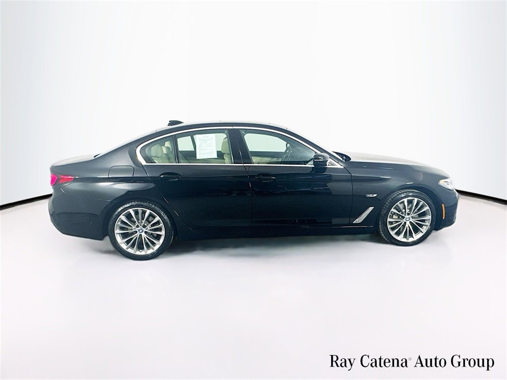 Certified 2023 BMW 530e xDrive w/ Premium Package image 8