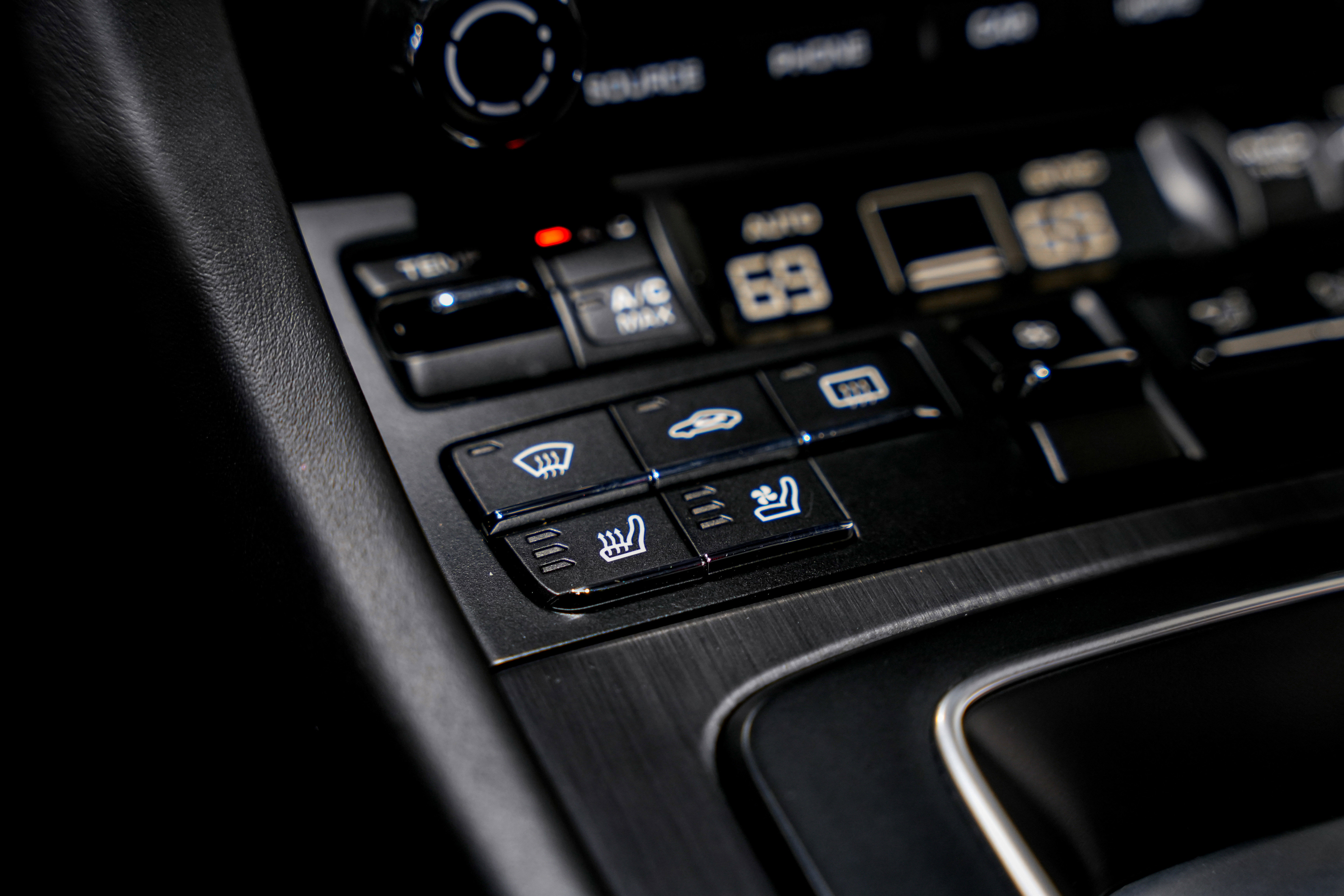 Used 2019 Porsche 911 Carrera GTS RWD image 16