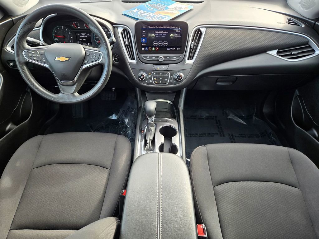 Used 2023 Chevrolet Malibu LT image 9