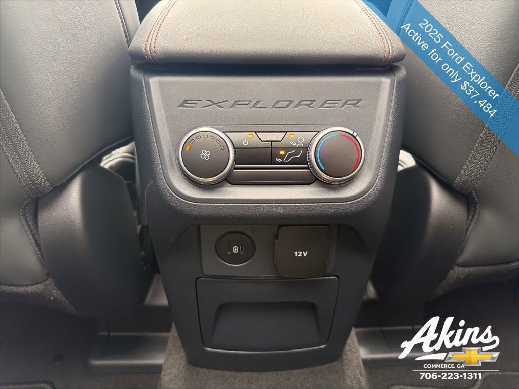 Used 2025 Ford Explorer Active w/ Active Comfort Package AWD/4WD image 25