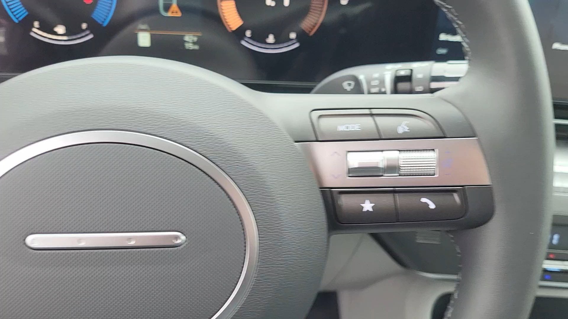New 2026 Hyundai Kona SEL Sport AWD/4WD image 15