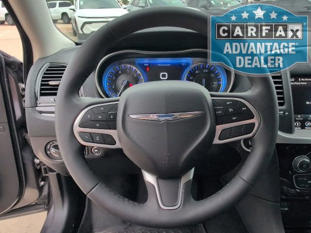 Used 2023 Chrysler 300 Touring w/ Sport Appearance Package RWD image 16