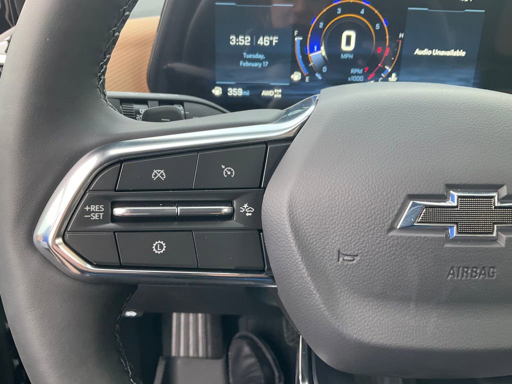 New 2026 Chevrolet Equinox ACTIV w/ LPO, Floor Liner Package AWD/4WD image 5