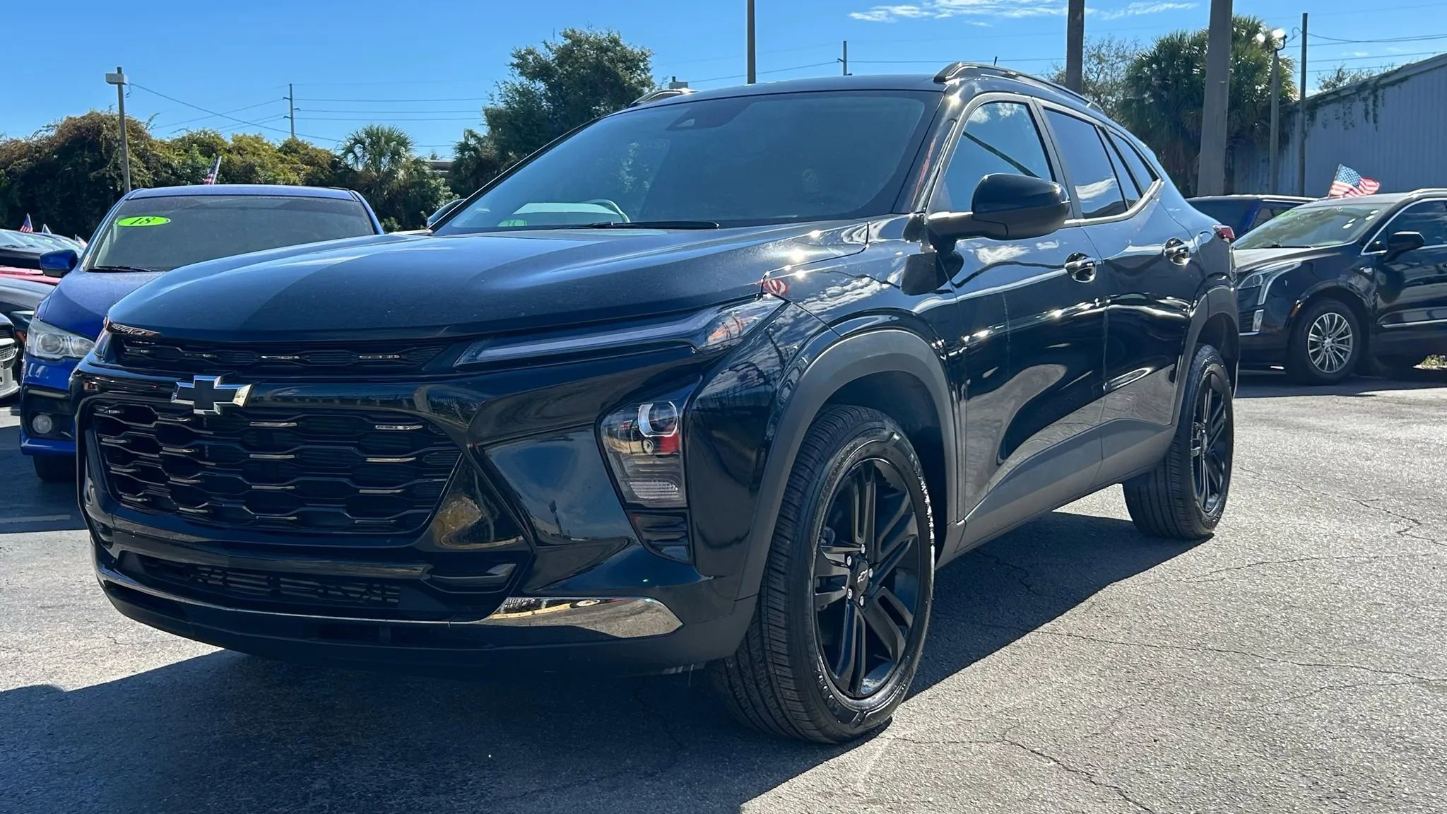 Used 2025 Chevrolet Trax ACTIV w/ Driver Confidence Package image 1