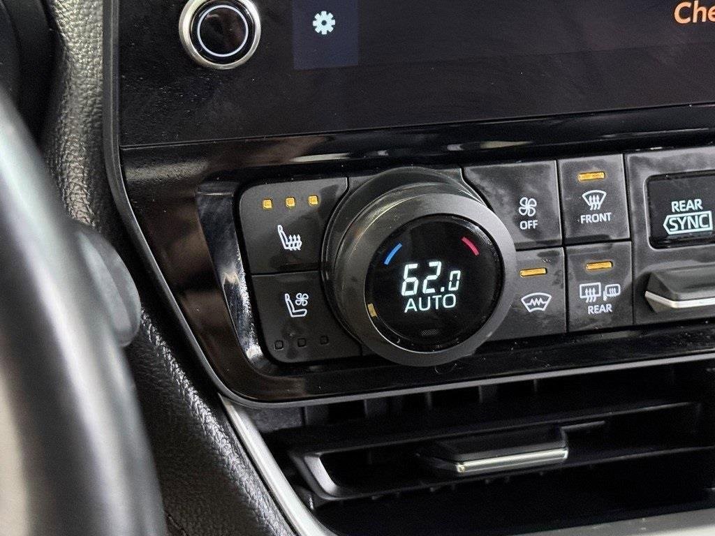 Used 2024 Toyota Grand Highlander Limited image 30