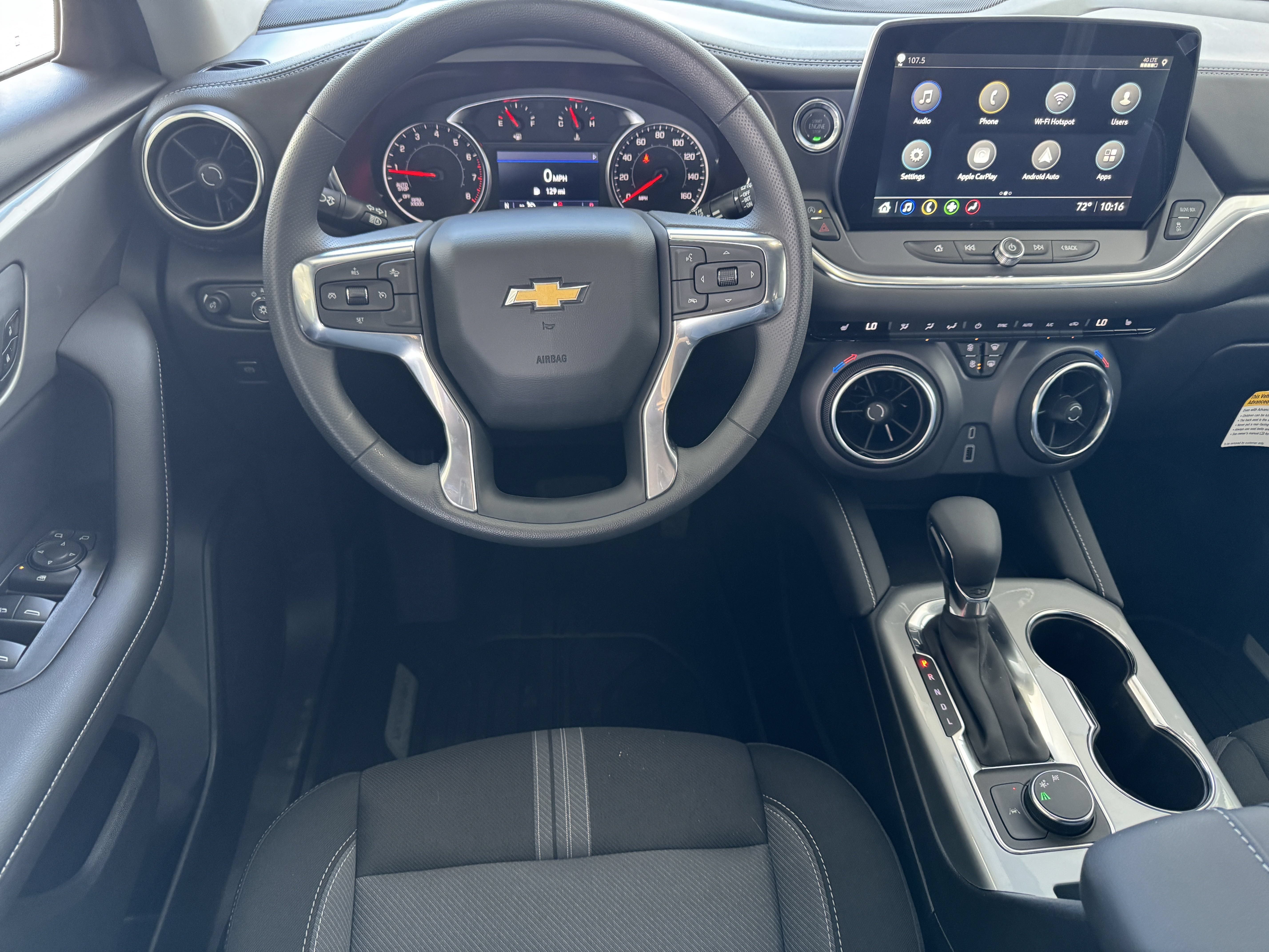 New 2025 Chevrolet Blazer LT w/ Midnight/Sport Edition FWD image 17