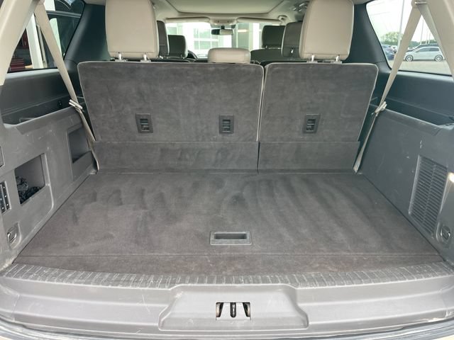 Used 2018 Ford Expedition Max XLT w/ Equipment Group 202A AWD/4WD image 25