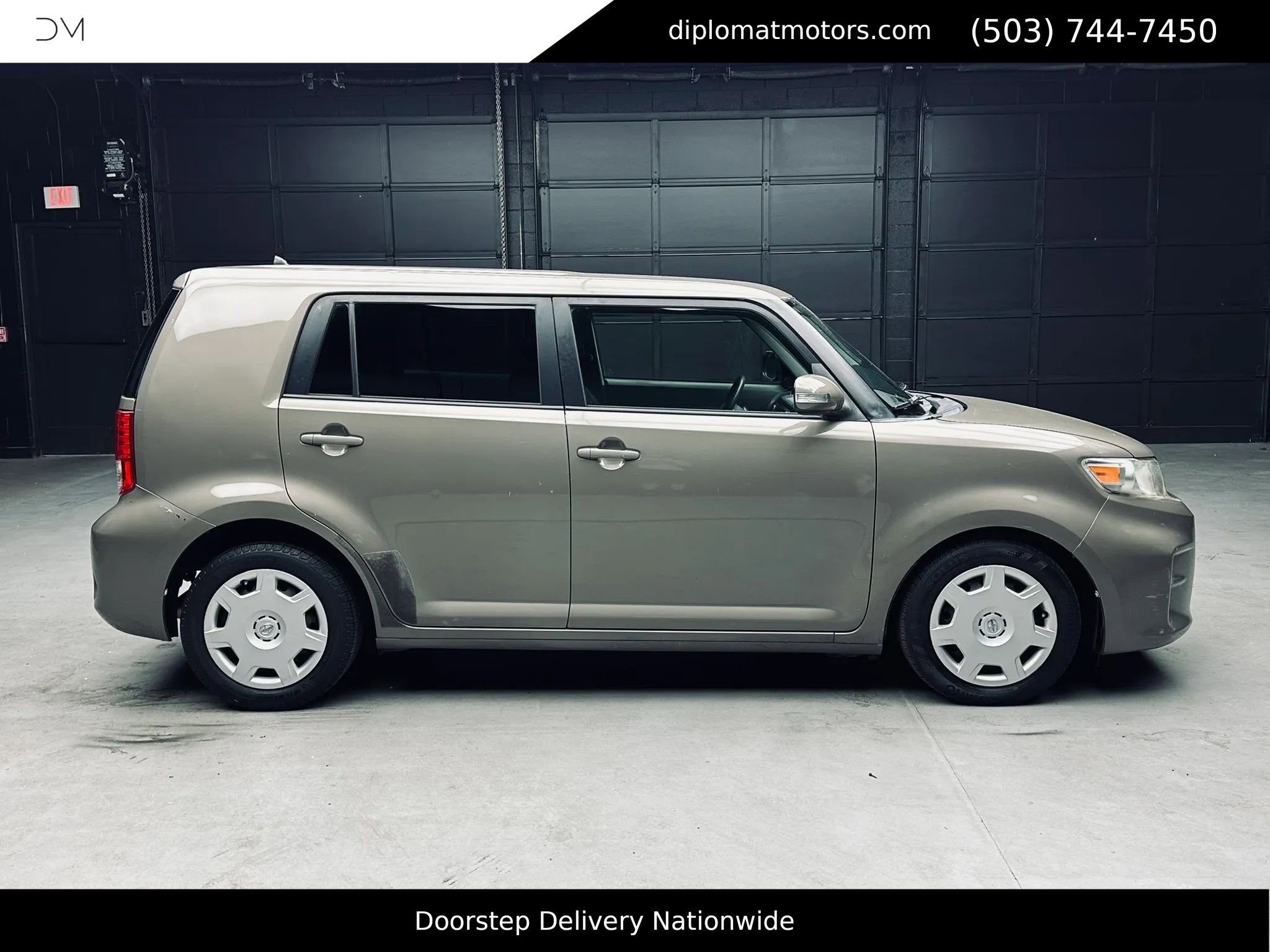Used 2012 Scion xB FWD image 8