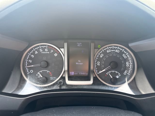 Used 2018 Toyota Tacoma SR5 image 22