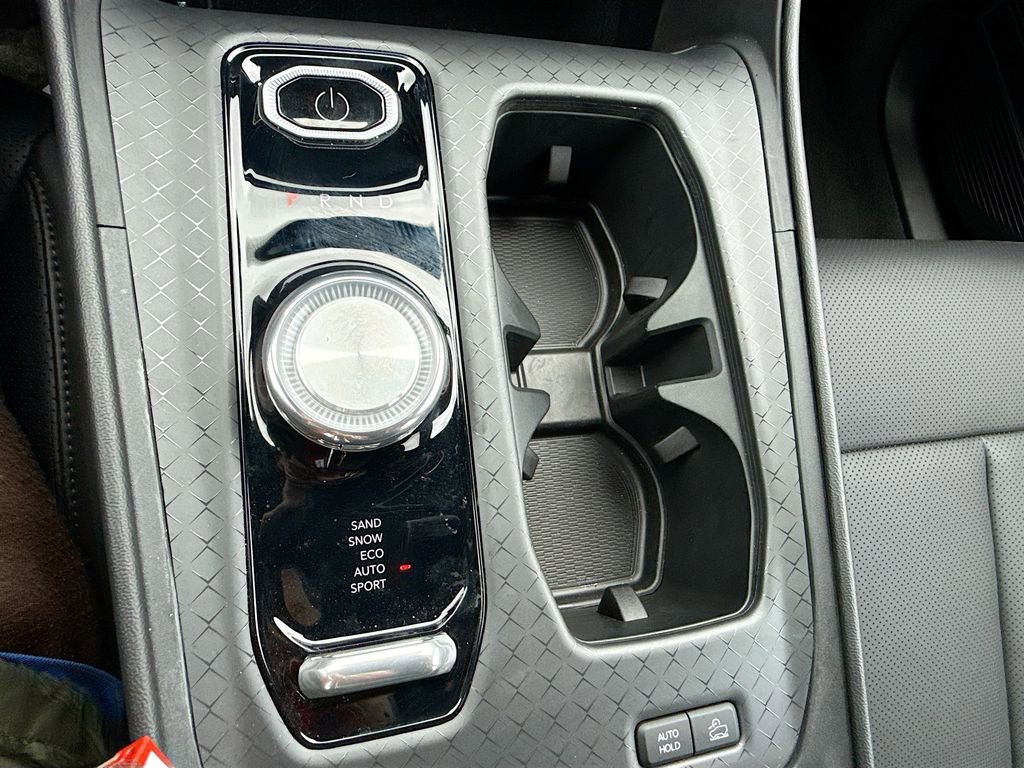 Used 2025 Jeep Wagoneer S Limited AWD/4WD image 18