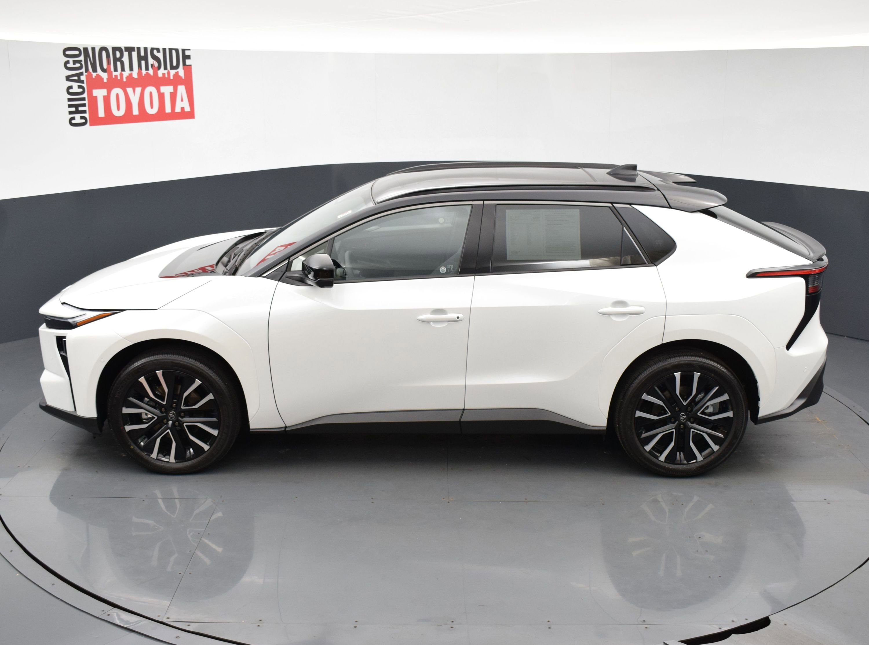 Certified 2026 Toyota bZ AWD/4WD image 28