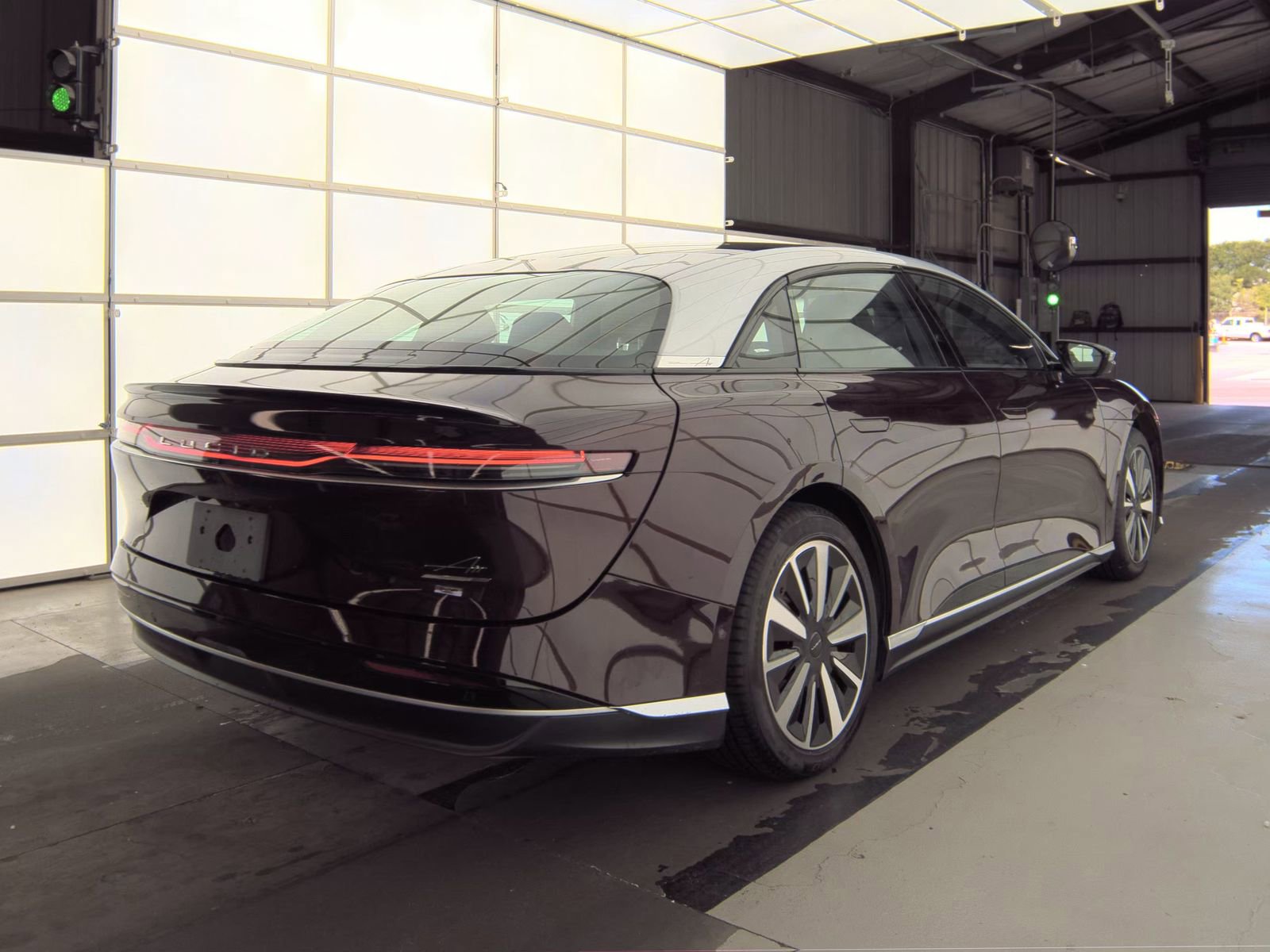 Used 2022 Lucid Air Grand Touring AWD/4WD image 4