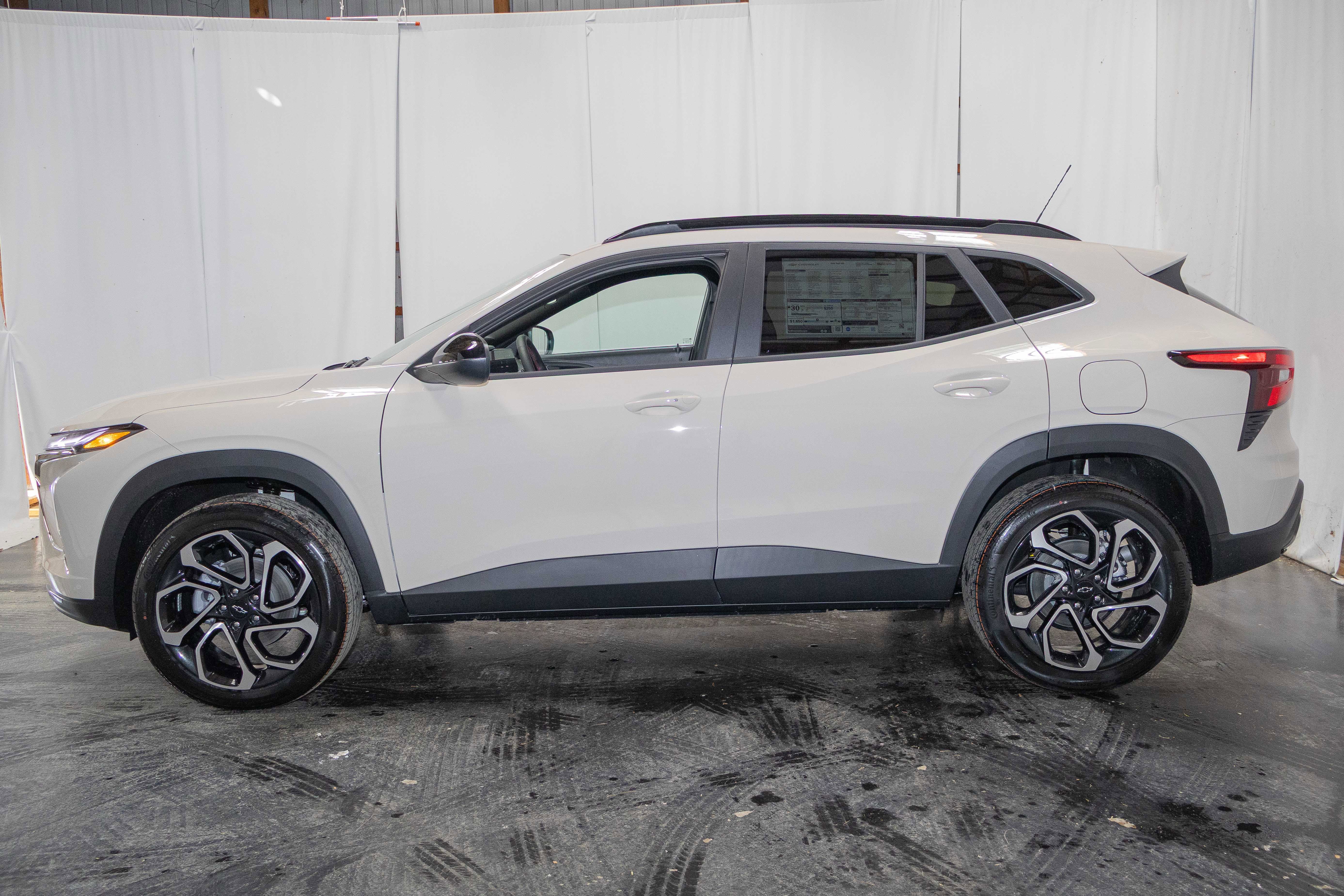 New 2026 Chevrolet Trax RS w/ Driver Confidence Package image 5