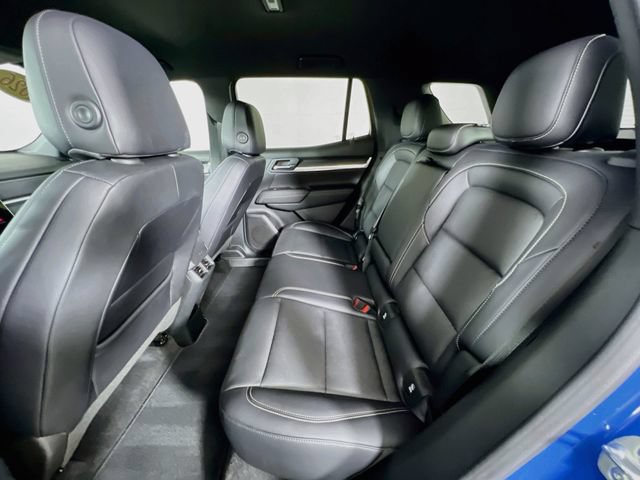 Used 2026 GMC Terrain Elevation w/ Elevation Premium Package FWD image 24