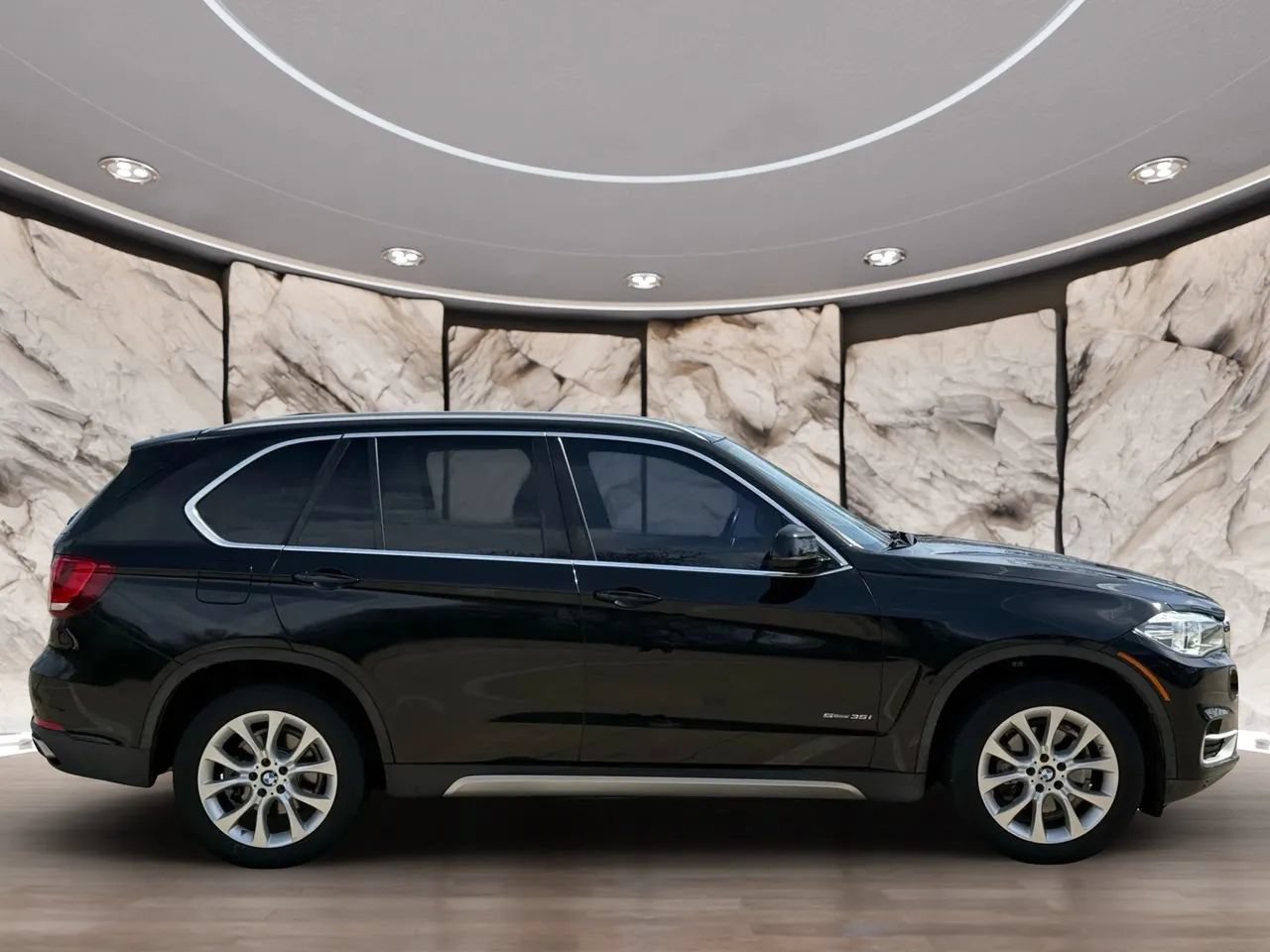Used 2018 BMW X5 sDrive35i RWD image 6