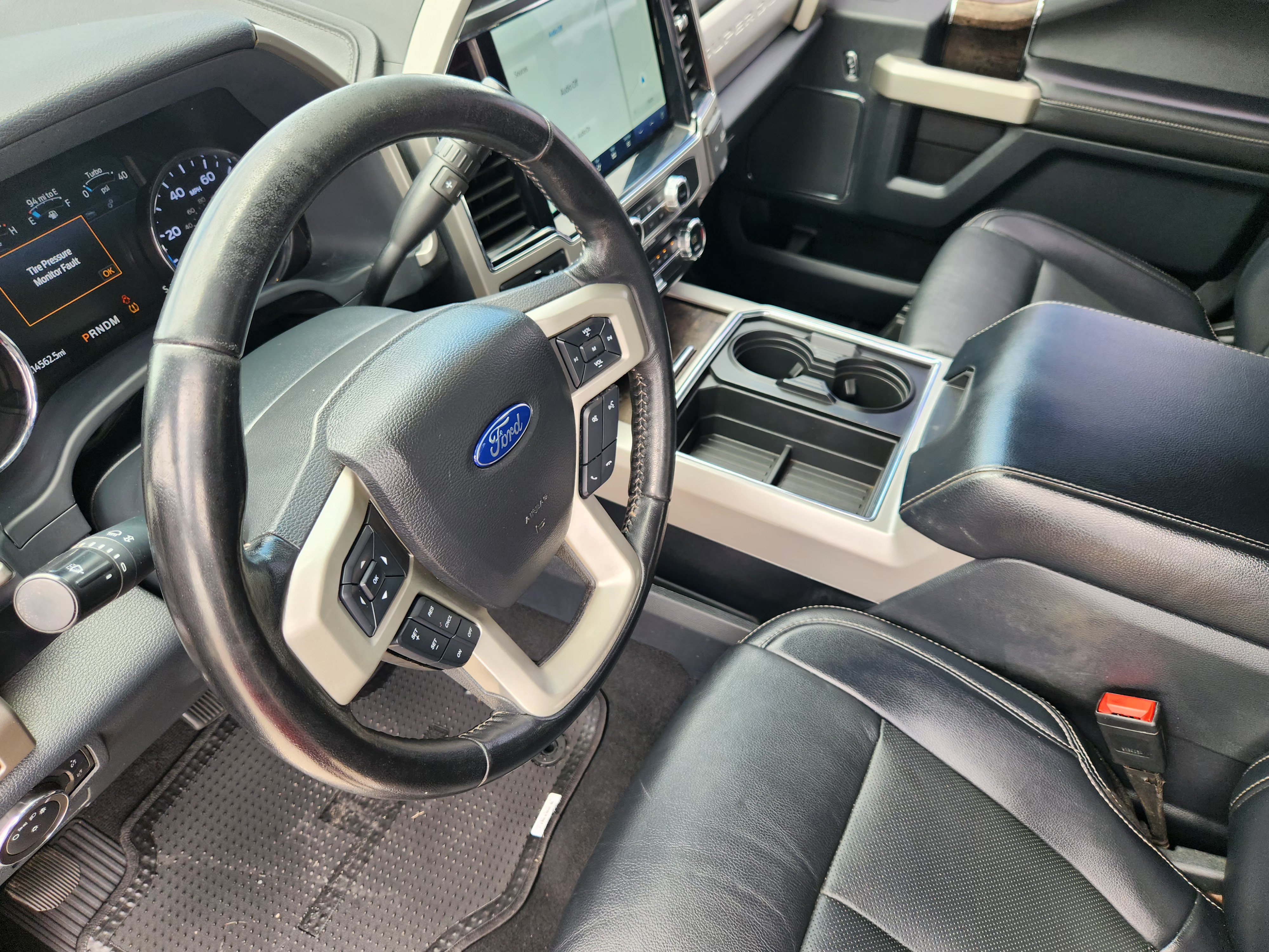 Used 2022 Ford F350 Lariat AWD/4WD image 13