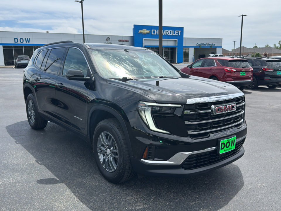 Used 2025 GMC Acadia Elevation FWD image 1
