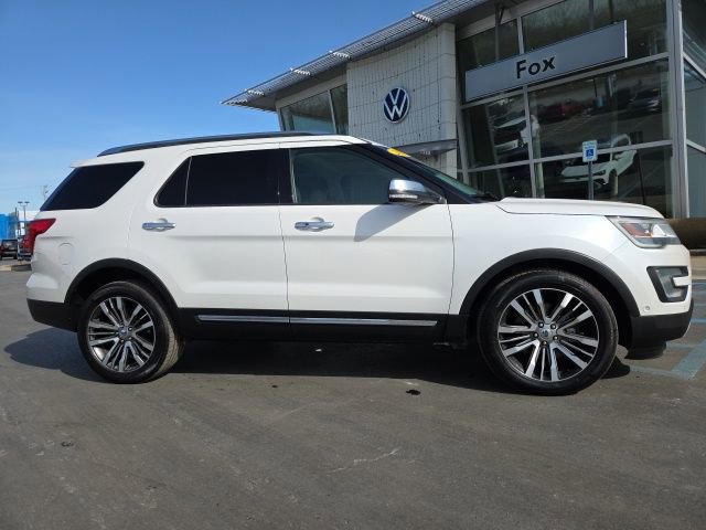 Used 2017 Ford Explorer Platinum image 1