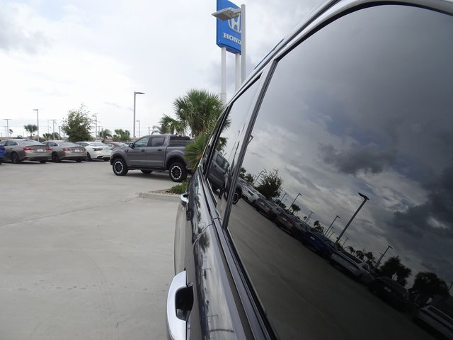 Used 2023 Jeep Grand Cherokee L Overland image 6