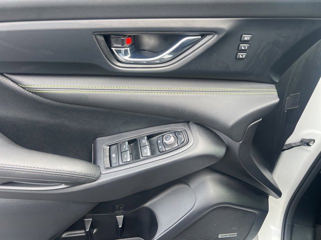 Used 2025 Subaru Ascent Bronze Edition w/ Onyx Package image 11