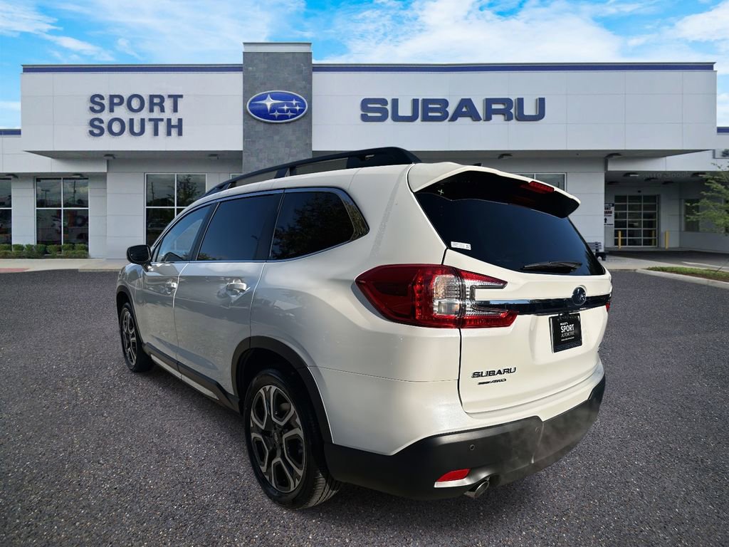 New 2025 Subaru Ascent Limited image 5