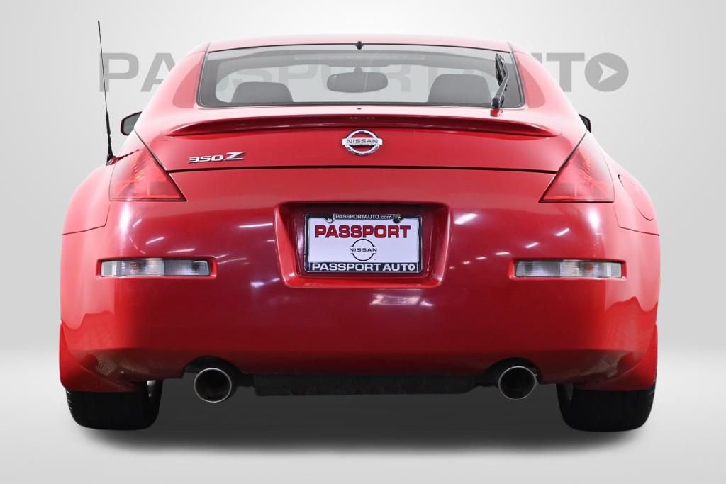Used 2005 Nissan 350Z Touring w/ (N93) Cargo Convenience Pkg RWD image 6